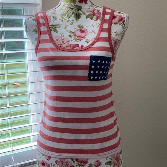 New Fifth Sun Holiday Patriotic Tank - Picture 1 of 4